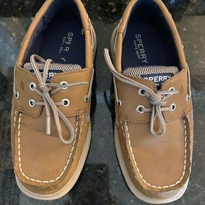 Boys Sperrys